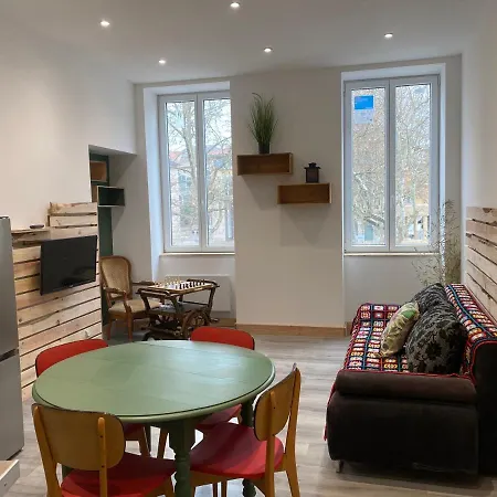 Chez Melissa 1 아파트 미요